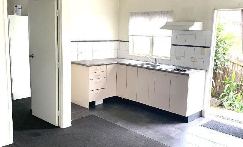  at 27a Stephanie Close, Glenfield, North Shore City, Auckland