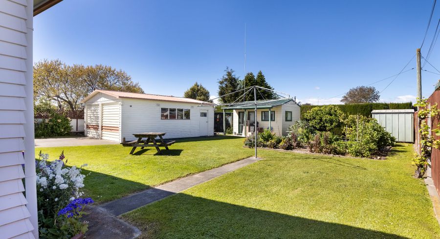  at 118 Budge Street, Riversdale, Blenheim