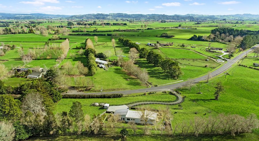  at 1734 Kakaramea Road, Ngahinapouri