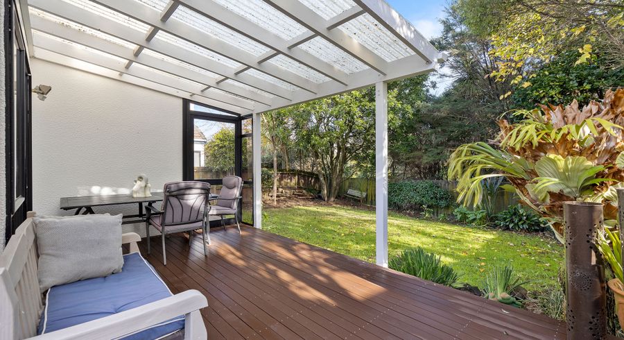  at 2/26 Centorian Drive, Windsor Park, Auckland