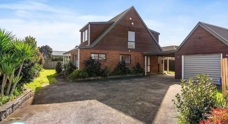  at 2/11 Nelson Street, Papakura, Auckland