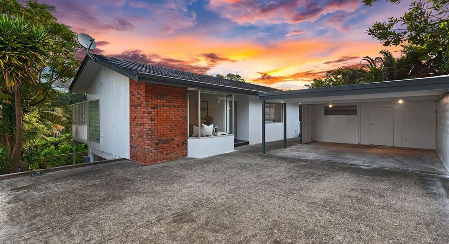  at 13 Sandford Street, Campbells Bay, Auckland