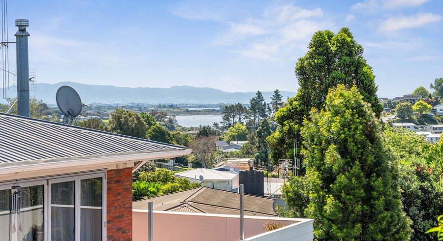  at 138 Bellevue Road, Brookfield, Tauranga, Bay Of Plenty