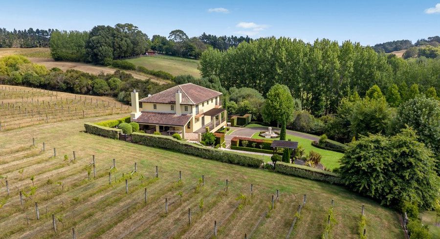  at 34 Brownhill Road, Whitford, Manukau City, Auckland