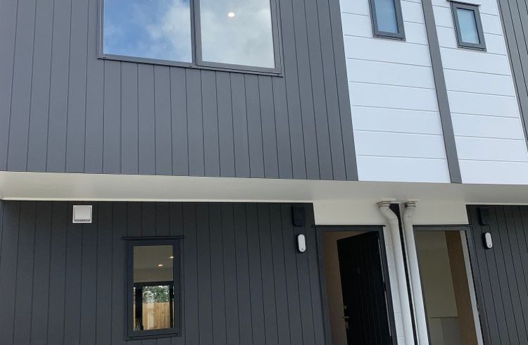  at 5/4 Harry Ward Place, Henderson, Waitakere City, Auckland