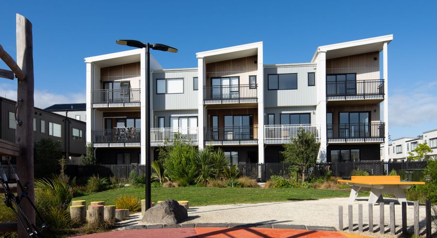  at 7 Pungarehu Loop, Mount Wellington, Auckland City, Auckland