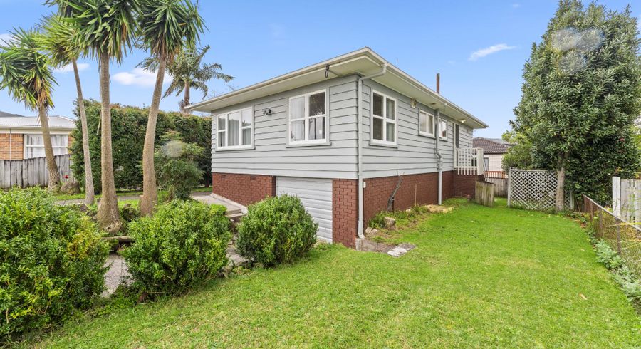  at 21 Tawa Crescent, Manurewa, Manukau City, Auckland