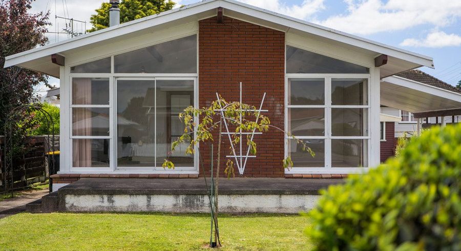  at 10 Thorp Street, Paeroa, Paeroa