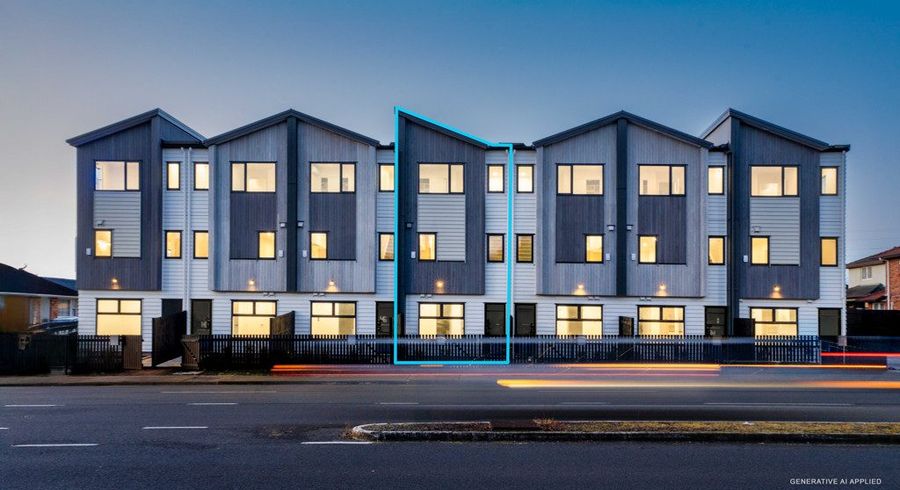  at 4/42 Waipuna Road, Mount Wellington, Auckland City, Auckland