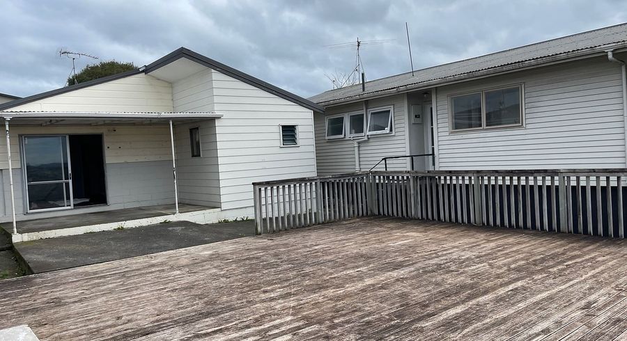  at 11 Frangipani Avenue, Manurewa, Manukau City, Auckland