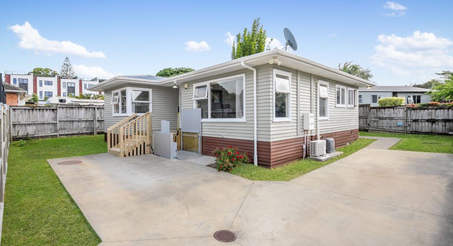  at 51A Stottholm Road, Titirangi, Waitakere City, Auckland