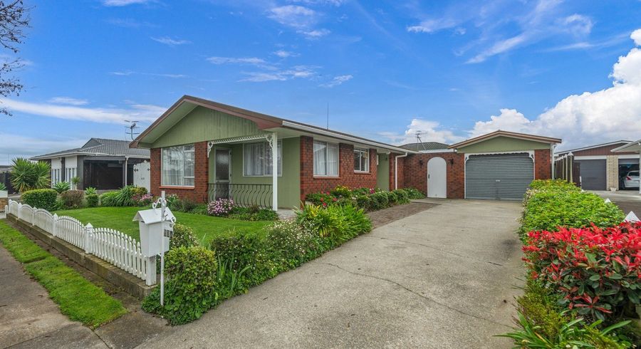  at 23A Meadowbrook Drive, Cloverlea, Palmerston North