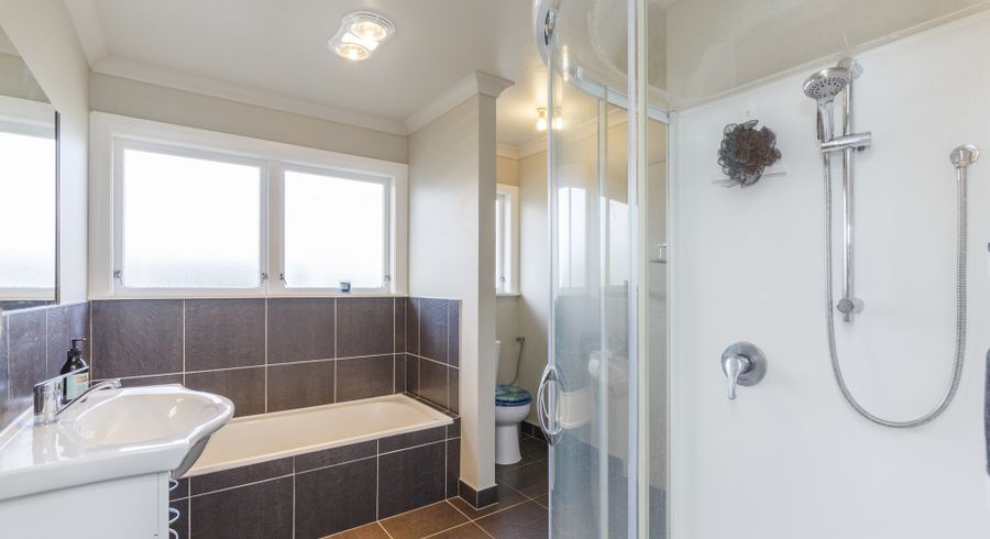  at 28 Aspiring Avenue, Milson, Palmerston North