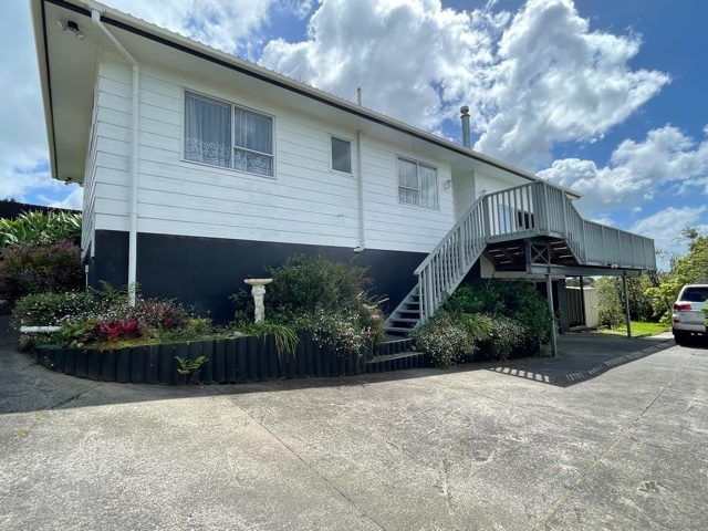  at 17 Sumich Pl, West Harbour, Waitakere City, Auckland