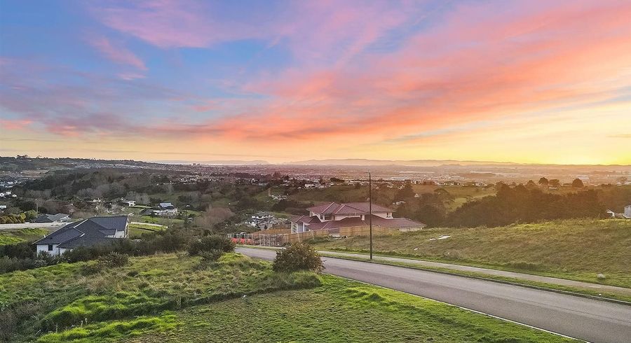  at 4 Tau Drive, Flat Bush, Auckland