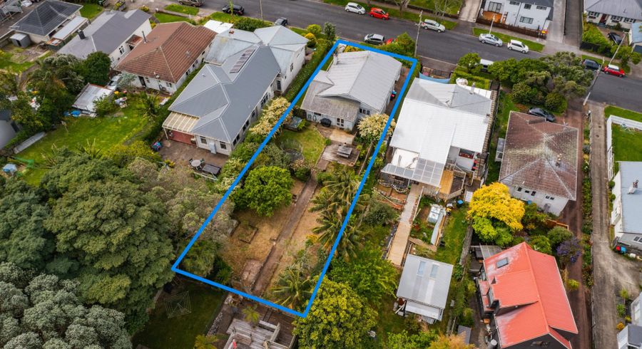  at 19 Keystone Avenue, Mount Roskill, Auckland