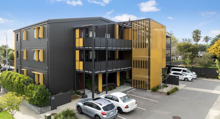  at 12/45 Cessna Crescent, Mangere, Manukau City, Auckland