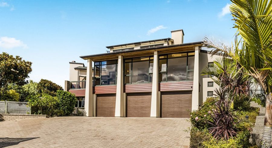  at 9 St Clair Place, Browns Bay, North Shore City, Auckland