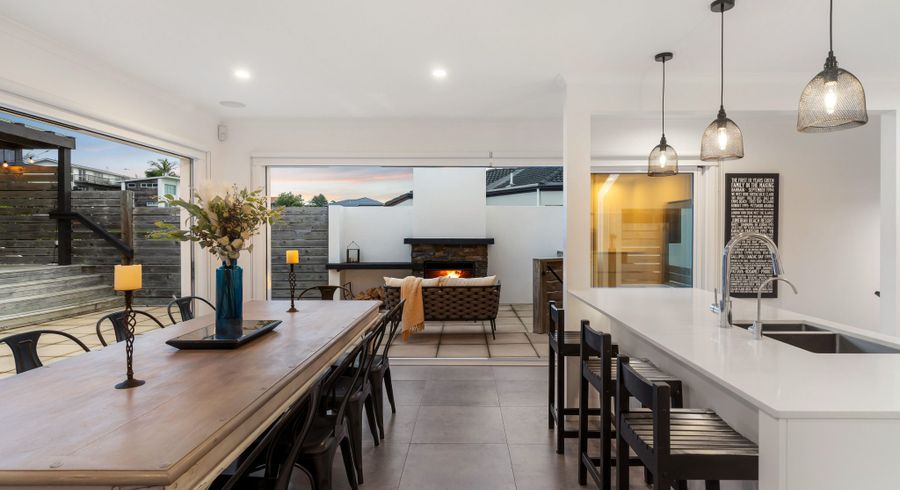  at 6 Crossland Place, Maraetai, Manukau City, Auckland