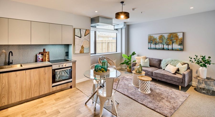  at 110/14 Laings Road, Hutt Central, Lower Hutt