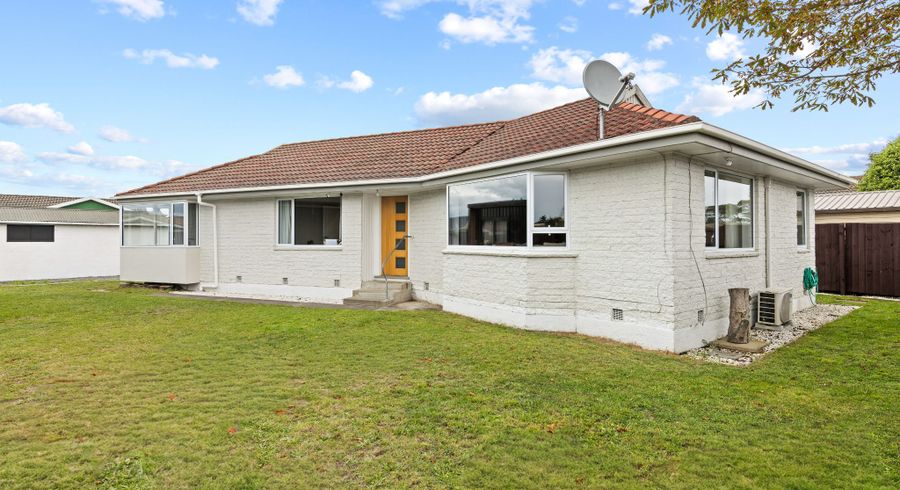  at 9 Fir Tree Lane, Aranui, Christchurch City, Canterbury