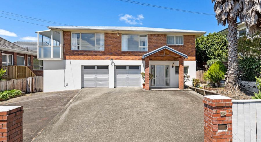  at 165 Coronation Road, Hillcrest, Auckland