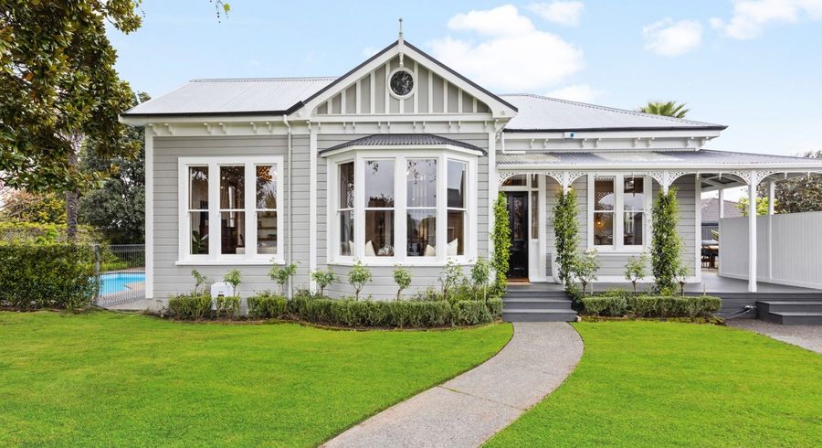  at 600 Park Road South, Akina, Hastings