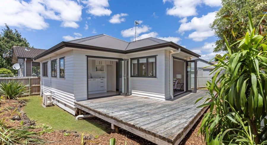  at 15A Bahari Drive, Ranui, Waitakere City, Auckland