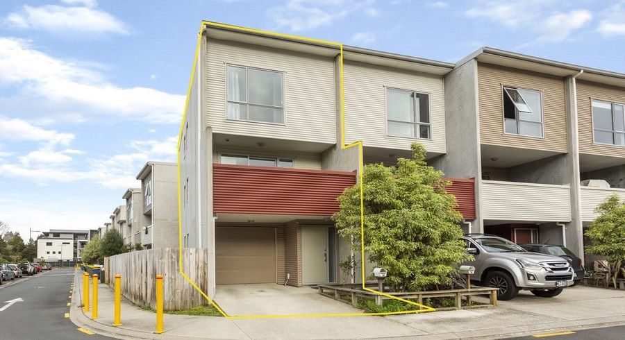  at 28/5 Perekia Street, Albany, Auckland