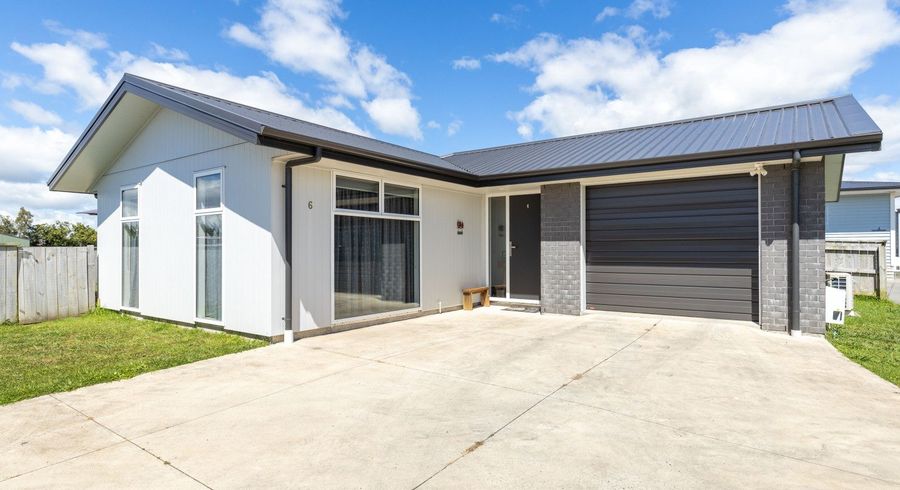  at 6 Toutouwai Lane, Inglewood, Inglewood