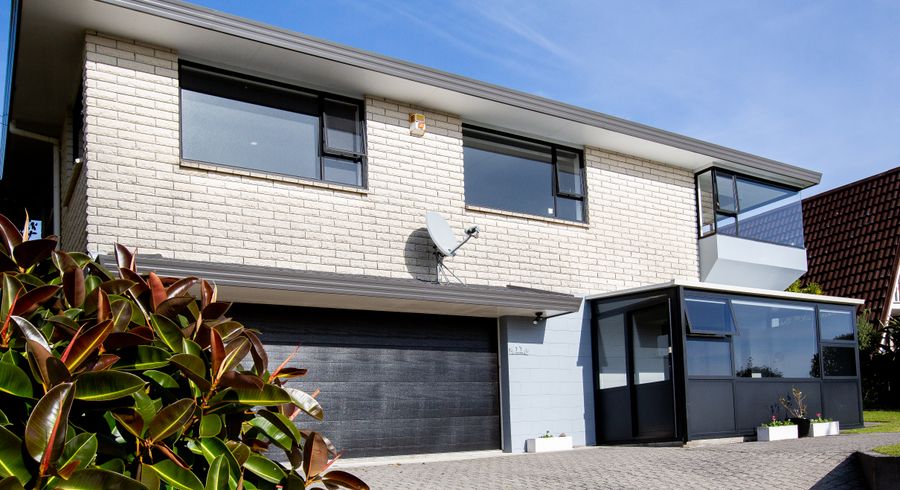 at 11 St Ives Grove, Whalers Gate, New Plymouth