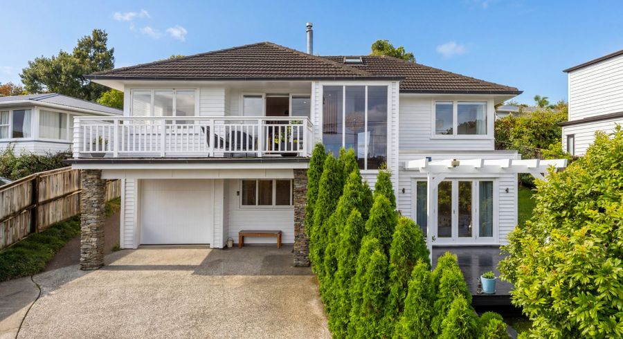  at 70 Selwyn Crescent, Forrest Hill, North Shore City, Auckland