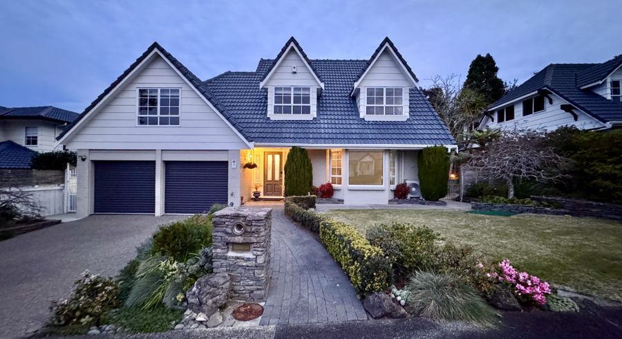  at 19 Ravenstone Place, Chatswood, North Shore City, Auckland