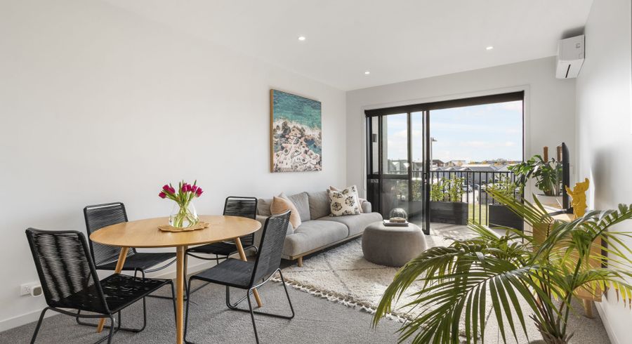  at 13/1 Genevieve Lane, Hobsonville, Waitakere City, Auckland