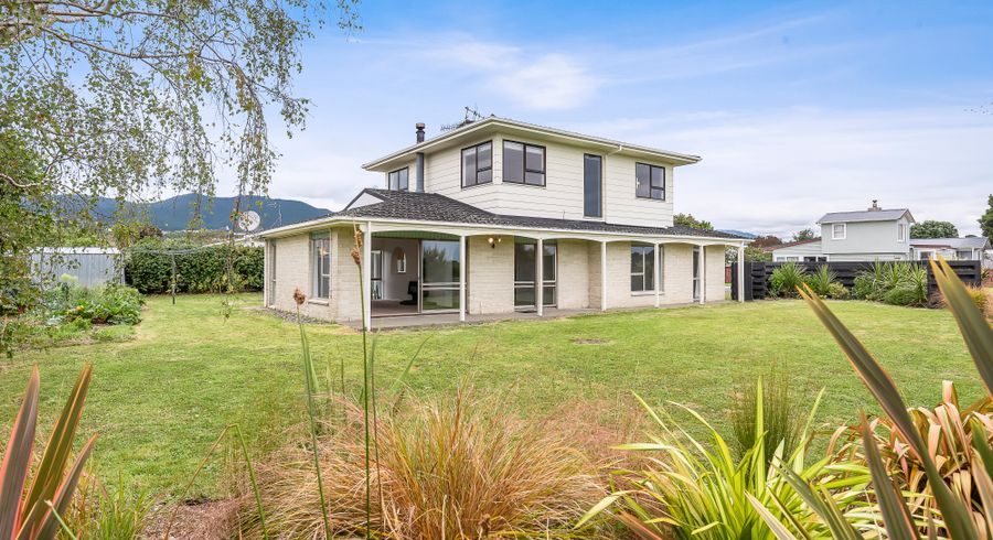 at 1 Manawa Avenue, Raumati Beach, Paraparaumu