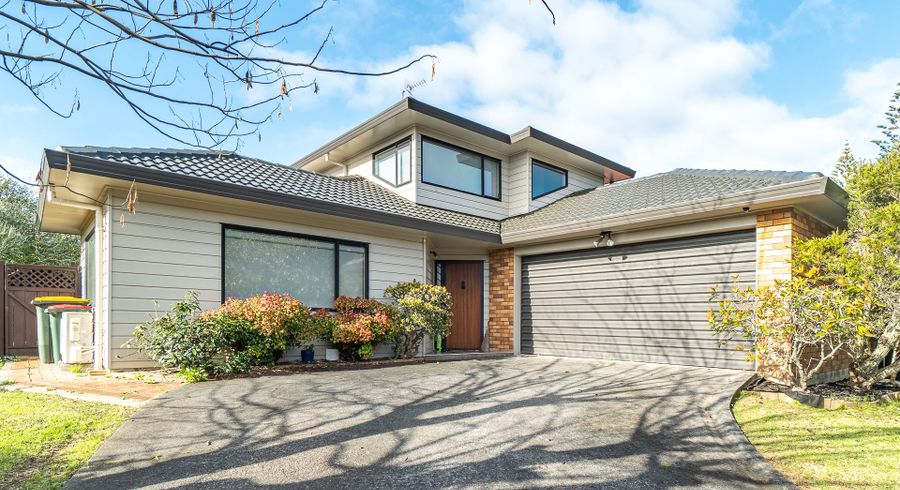  at 1/8 Mandica Place, Sunnynook, North Shore City, Auckland