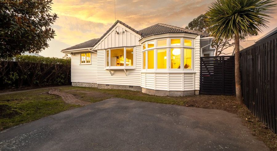  at 37 Arnold Street, Sumner, Christchurch City, Canterbury
