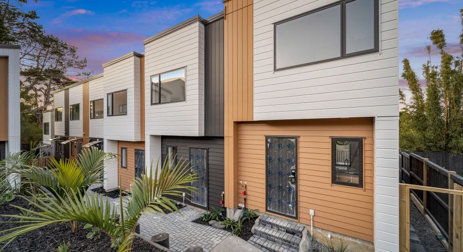  at 93A-97 Woodglen Road, Glen Eden, Waitakere City, Auckland