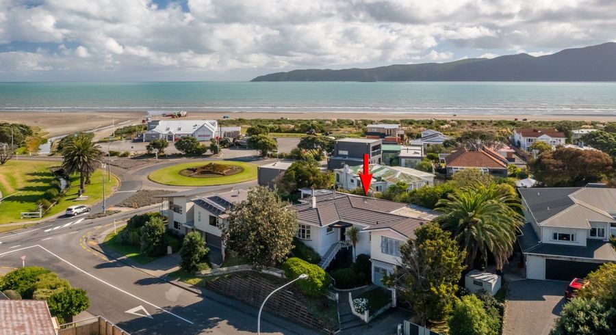  at 5 Golf Road, Paraparaumu Beach, Kapiti Coast, Wellington