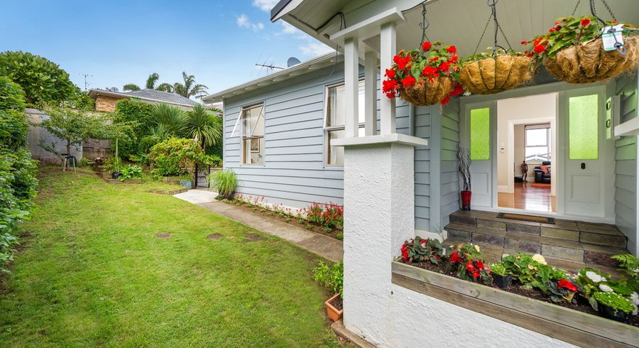  at 11 Lewin Road, Epsom, Auckland