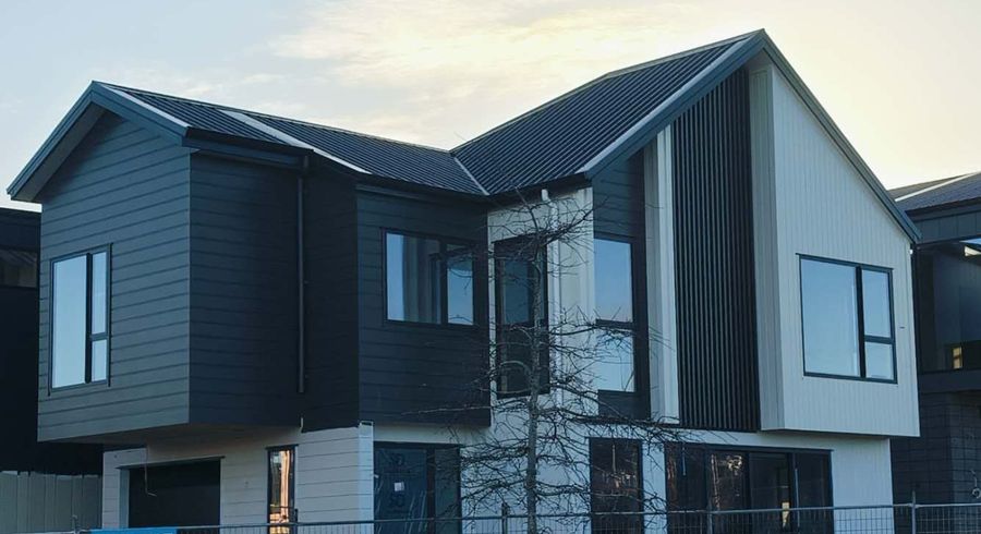  at 102 Te Oneroa Way, Long Bay, North Shore City, Auckland