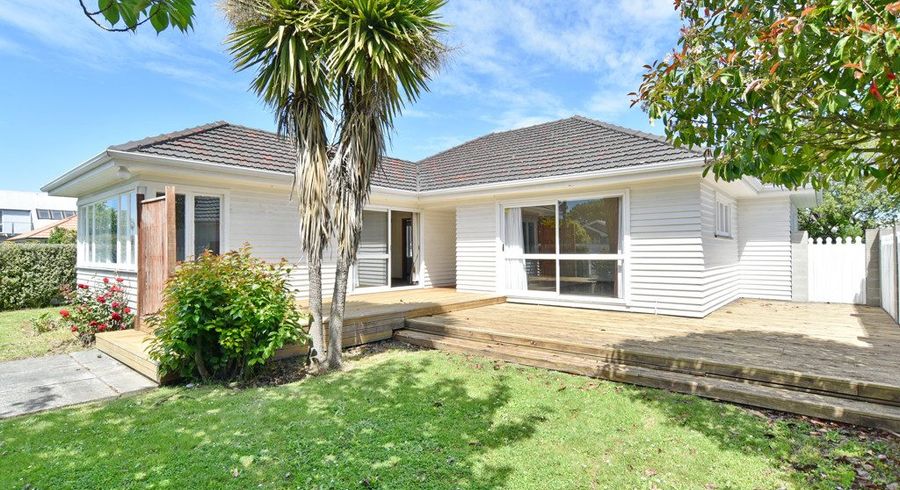  at 153 Memorial Avenue, Burnside, Christchurch