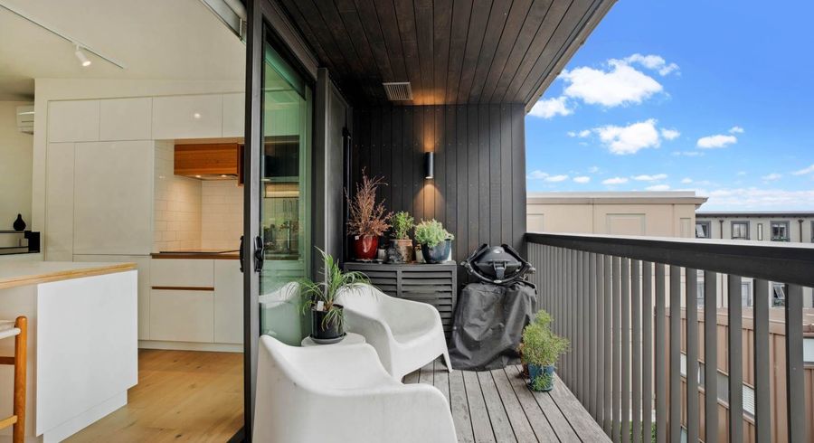  at 216/38 Khyber Pass Road, Grafton, Auckland