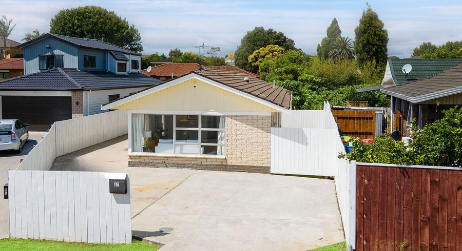  at 57 Woolfield Road, Papatoetoe, Auckland