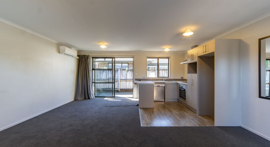  at 5/102 Old Farm Road, Hamilton East, Hamilton, Waikato