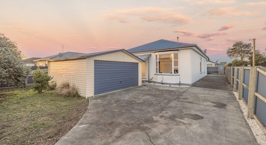  at 275 Breezes Road, Aranui, Christchurch
