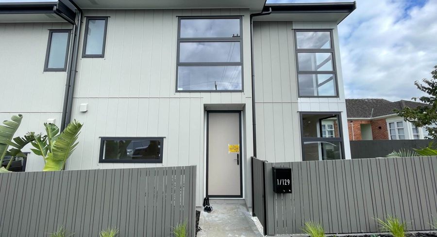  at 129 Richardson Road, Mount Albert, Auckland City, Auckland