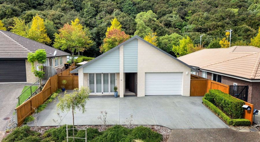  at 10 Furl Close, Pyes Pa, Tauranga