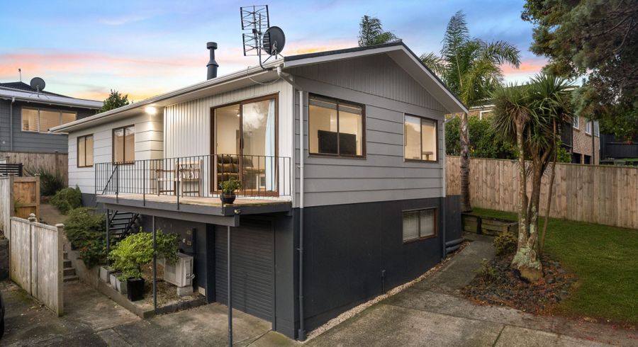  at 9 Sispara Place, Beach Haven, North Shore City, Auckland