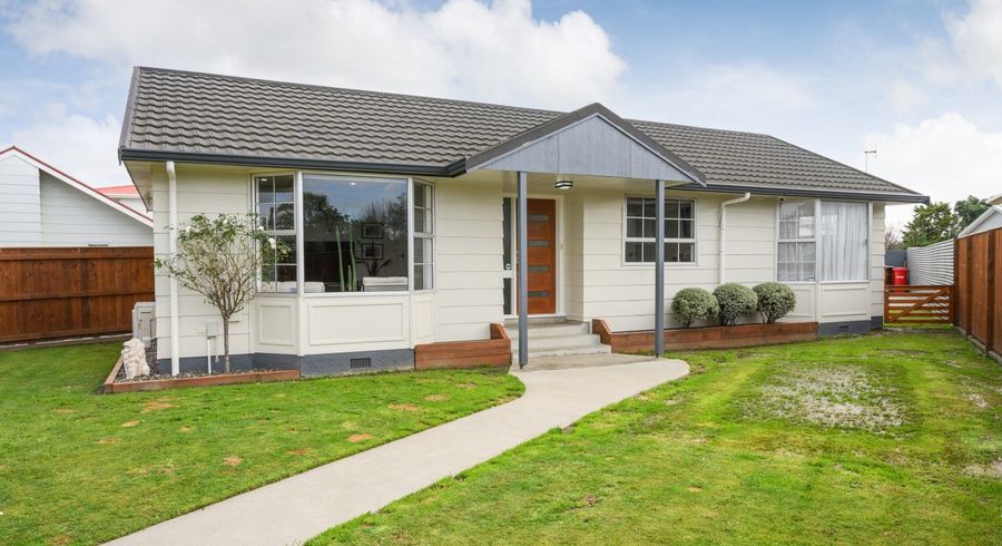  at 35 Hillcrest Drive, Kelvin Grove, Palmerston North, Manawatu / Whanganui
